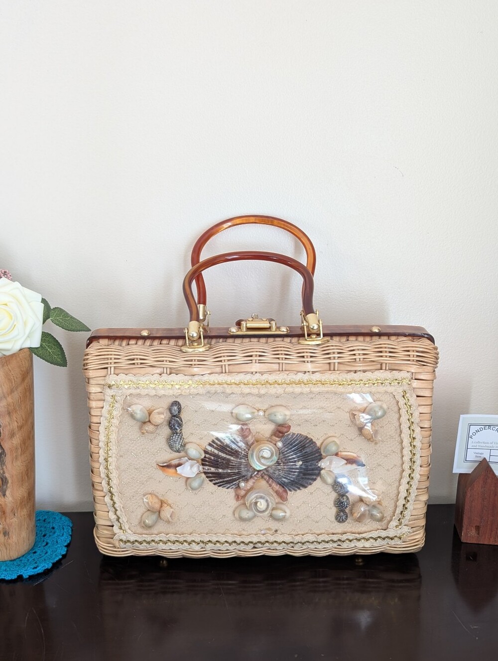 Vintage Princess Charming by Atlas Seashell Wicker Box Purse Lucite Handle 12"